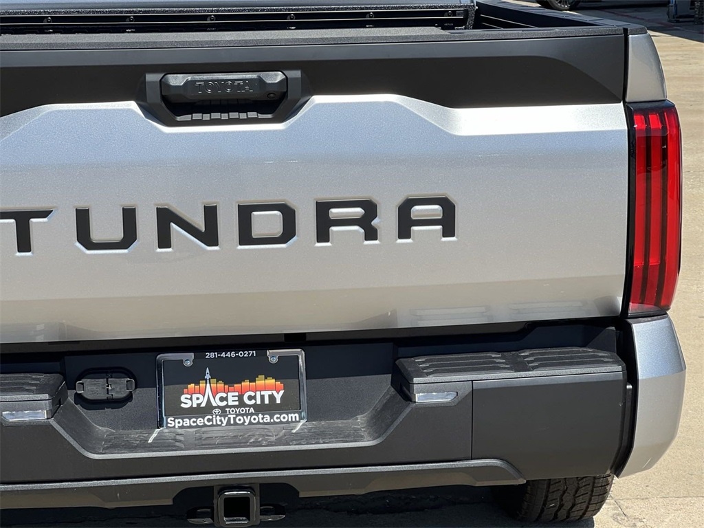 2025 Toyota Tundra SR5 10