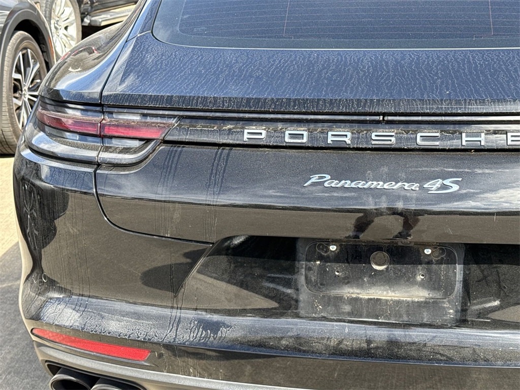 2018 Porsche Panamera 4S 6