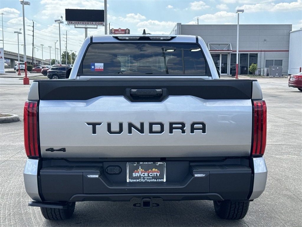 2025 Toyota Tundra SR5 8