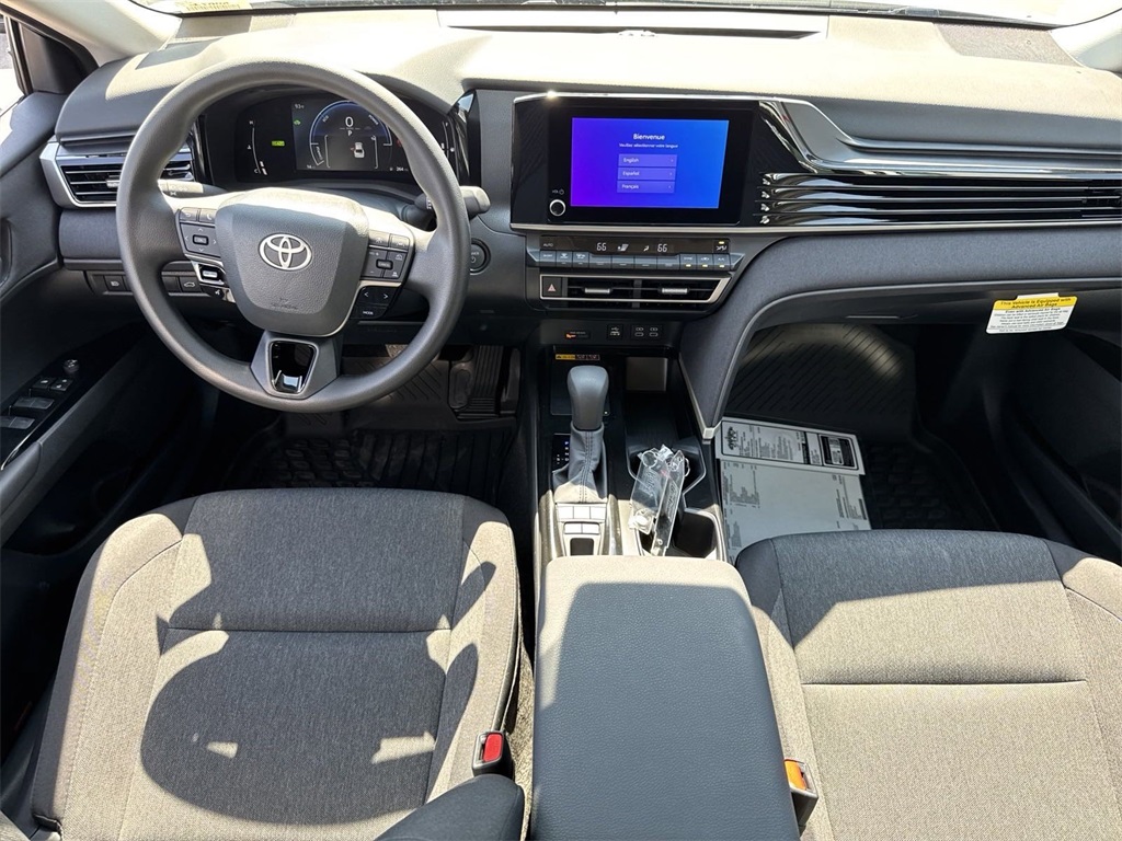 2025 Toyota Camry LE 11