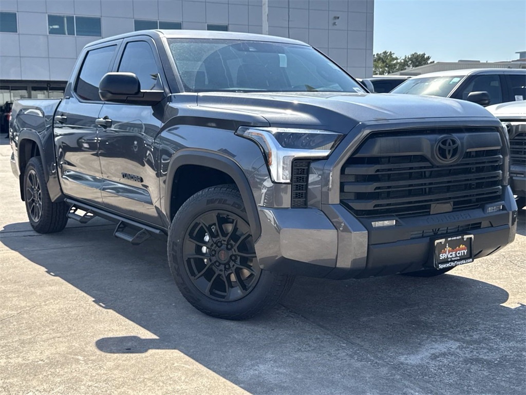 2025 Toyota Tundra SR5 2