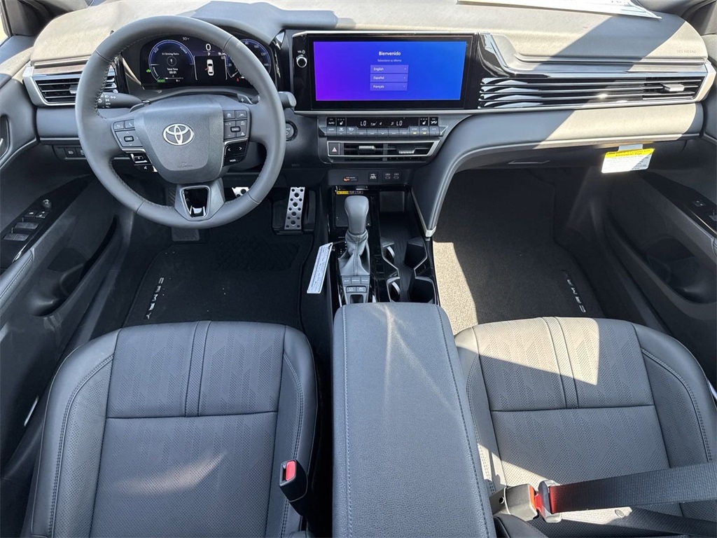 2025 Toyota Camry XSE 12