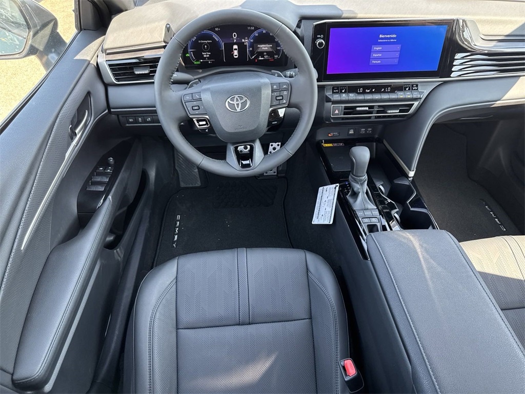 2025 Toyota Camry XSE 13