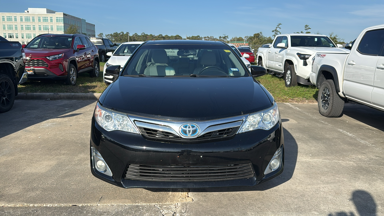 2012 Toyota Camry Hybrid LE 3