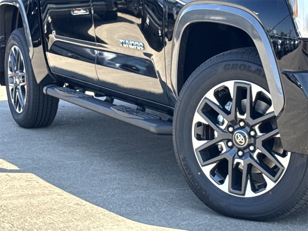 2025 Toyota Tundra Limited 3