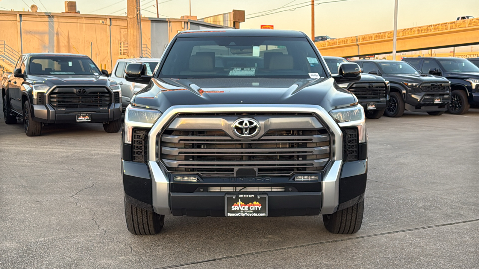 2025 Toyota Tundra Limited 3