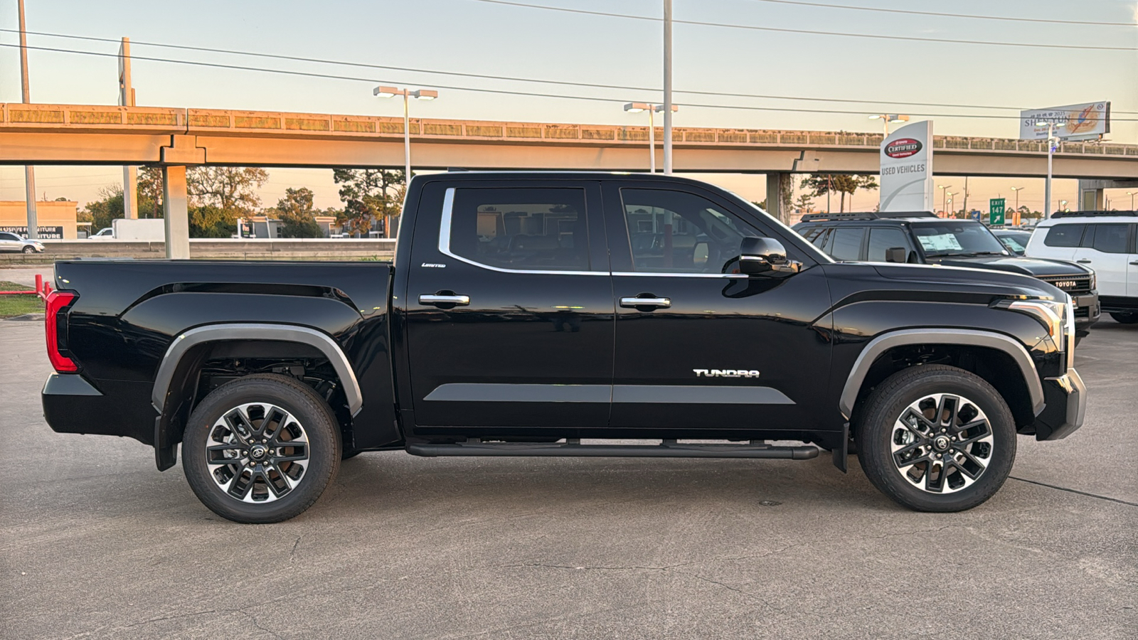 2025 Toyota Tundra Limited 10