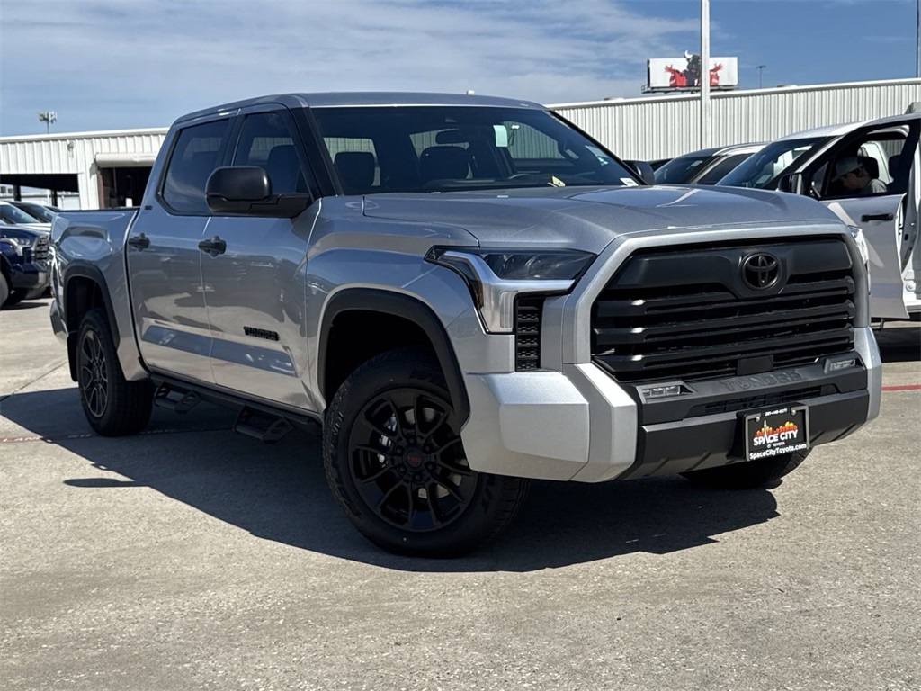 2025 Toyota Tundra SR5 2