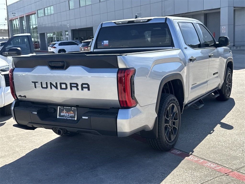 2025 Toyota Tundra SR5 8