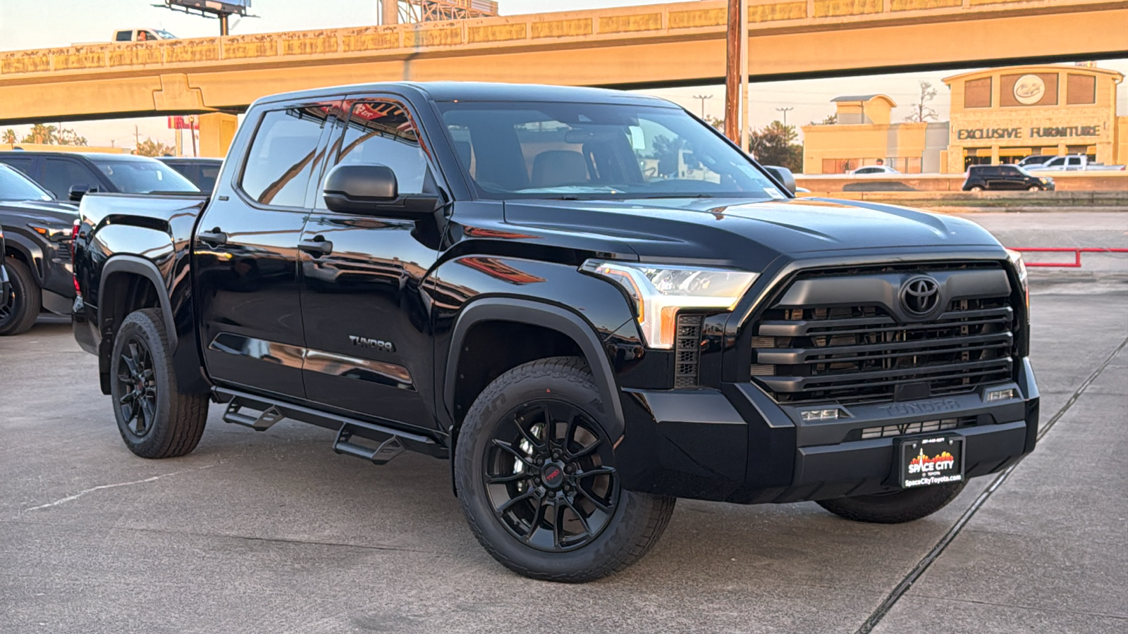 2025 Toyota Tundra SR5 2