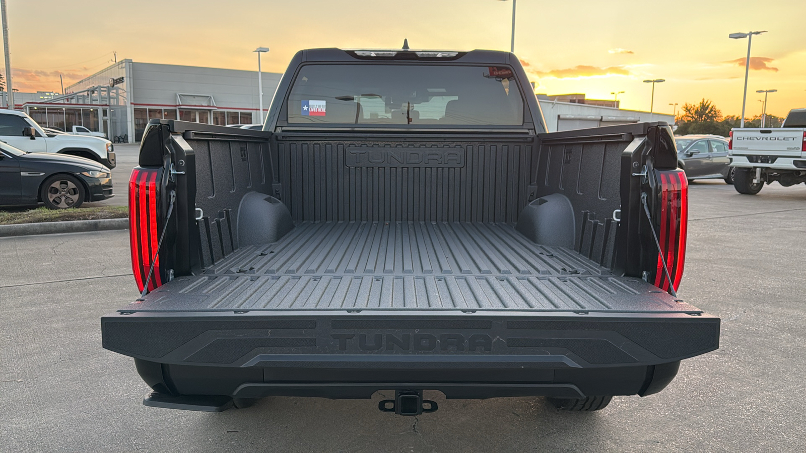 2025 Toyota Tundra SR5 8