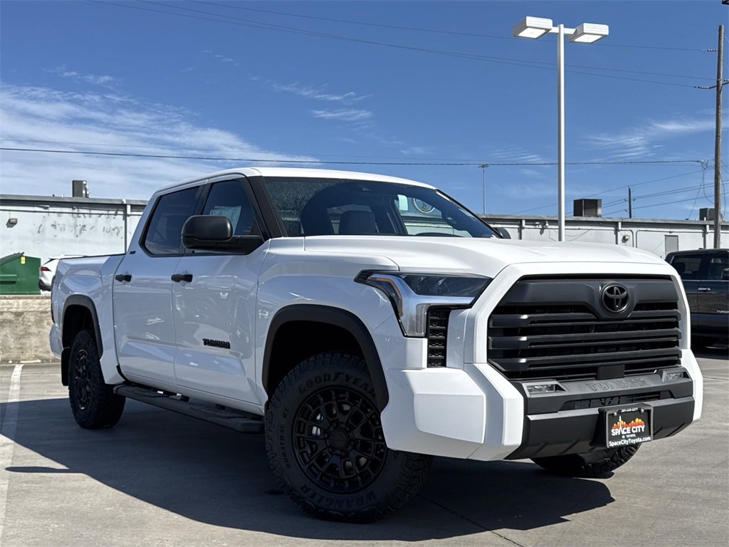 2025 Toyota Tundra SR5 2