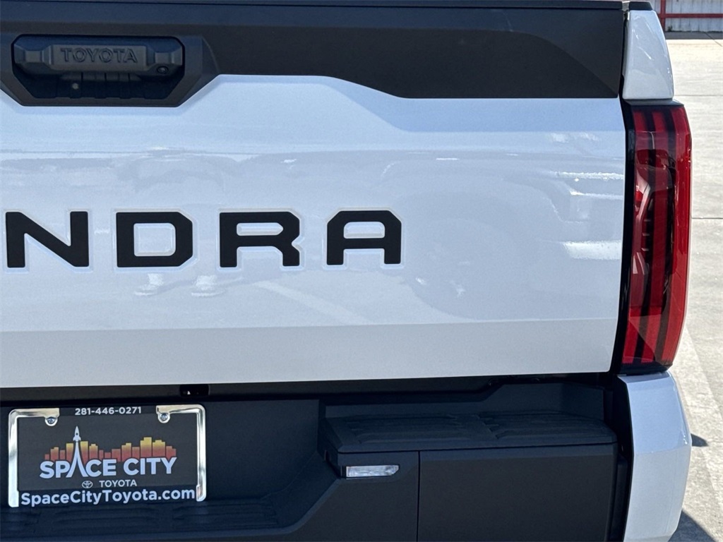 2025 Toyota Tundra SR5 9