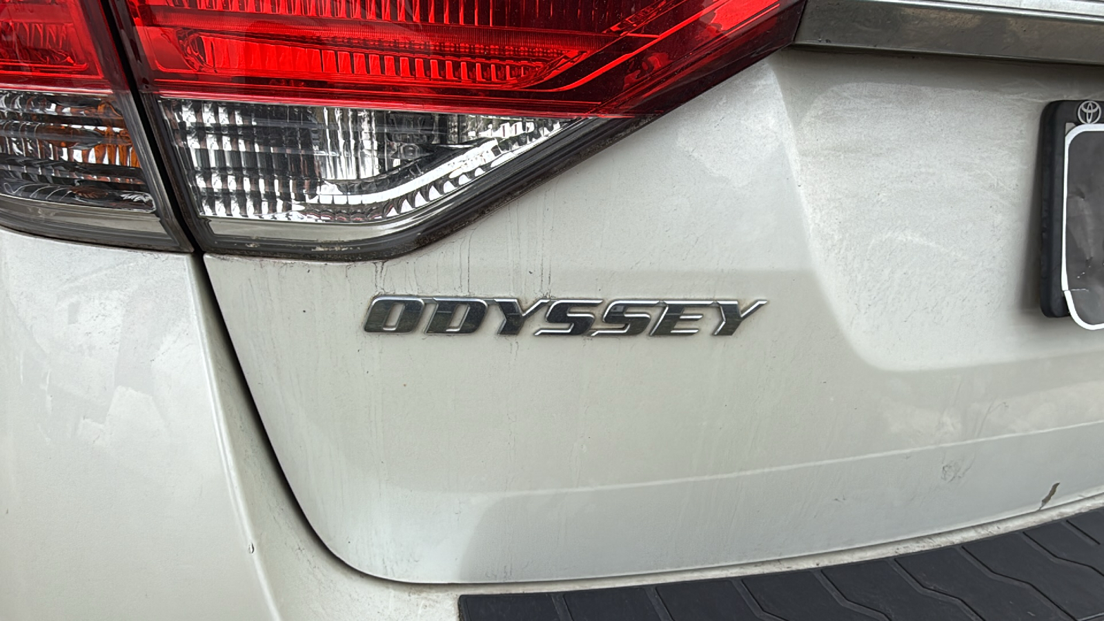 2014 Honda Odyssey EX-L 11