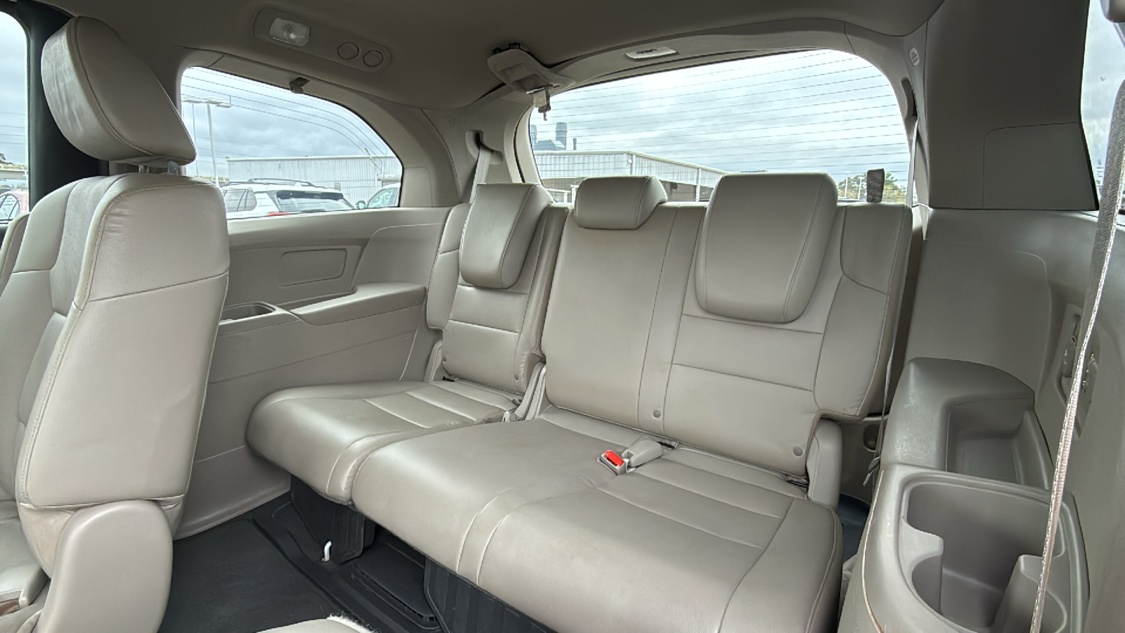 2014 Honda Odyssey EX-L 17