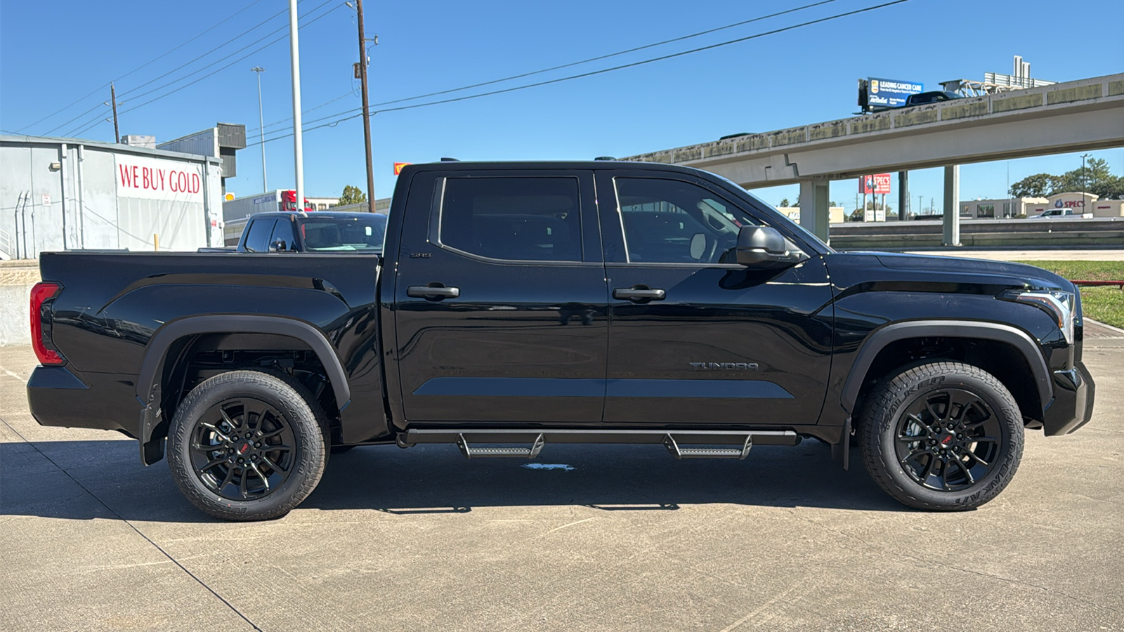 2025 Toyota Tundra SR5 10