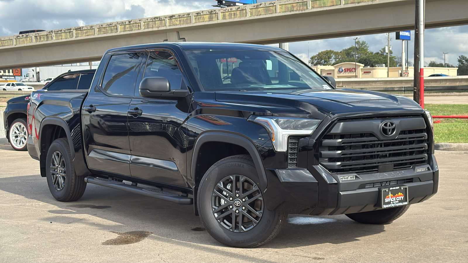 2025 Toyota Tundra SR5 2