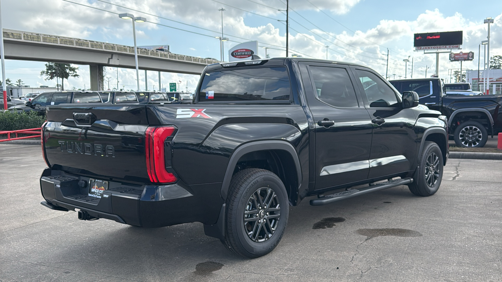 2025 Toyota Tundra SR5 9