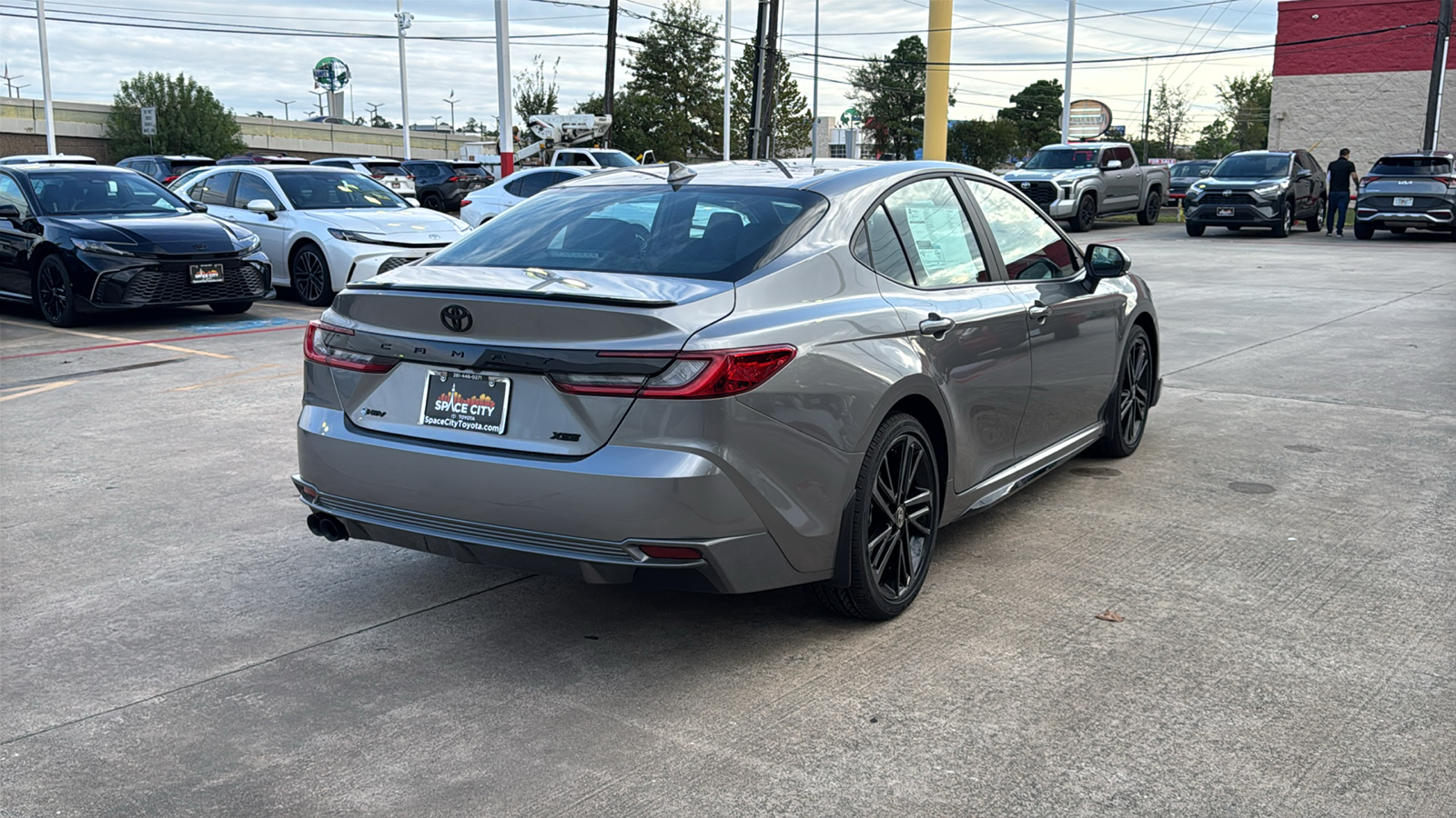 2025 Toyota Camry XSE 8