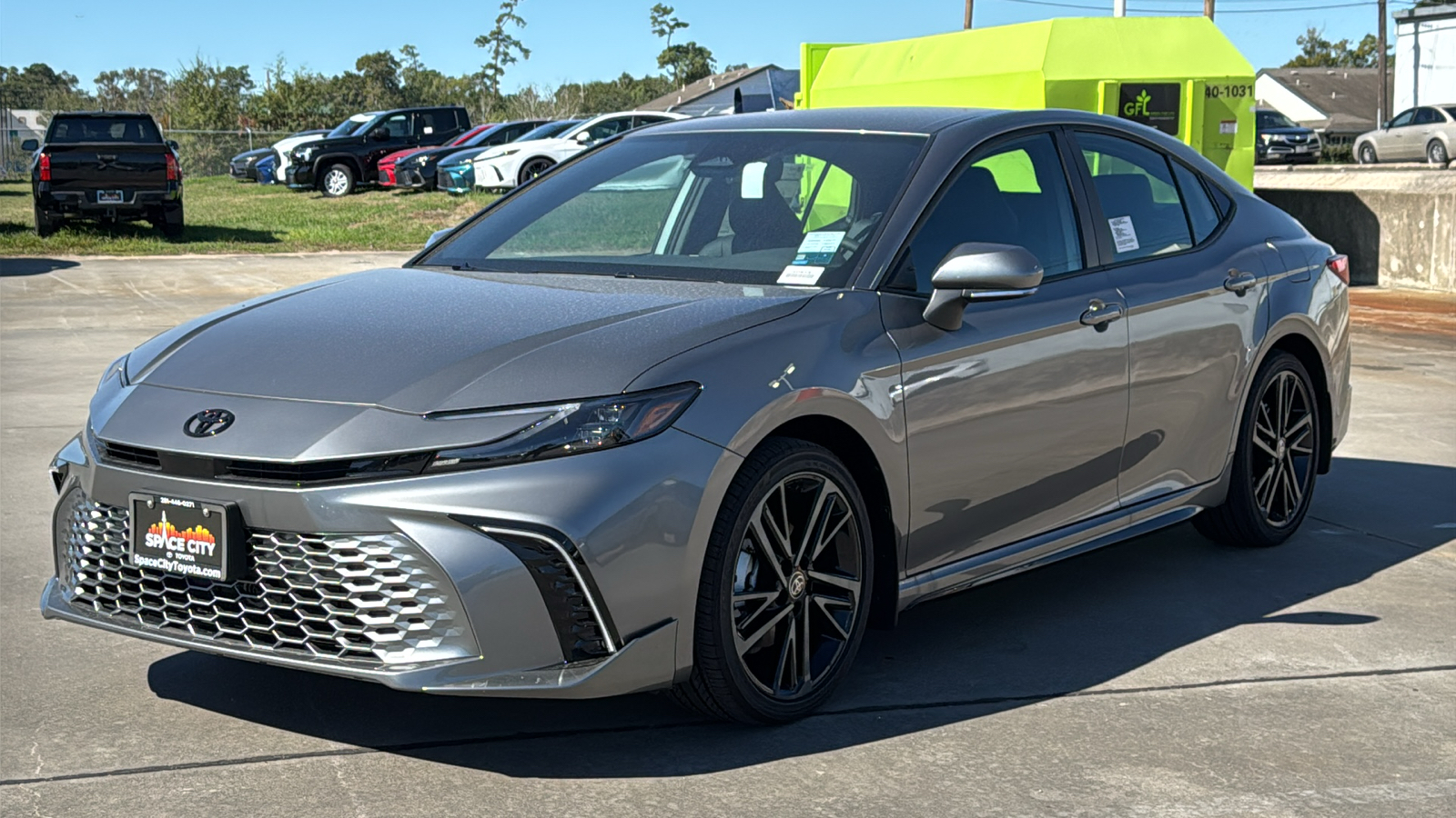 2025 Toyota Camry XSE 4