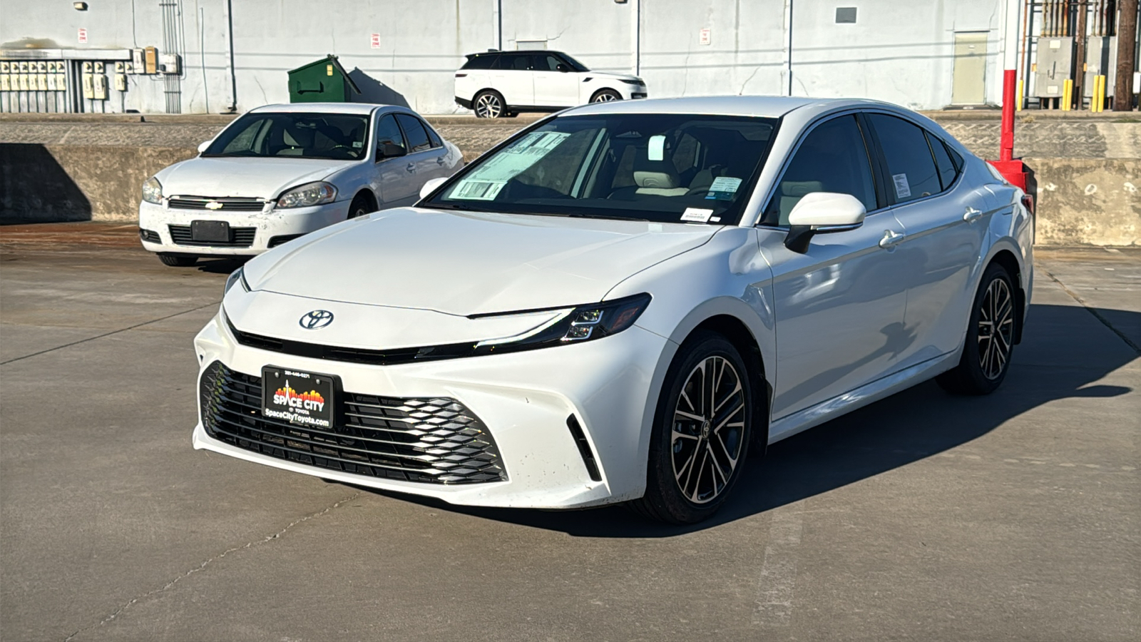 2025 Toyota Camry XLE 4