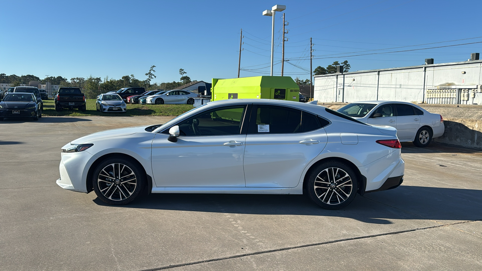 2025 Toyota Camry XLE 5