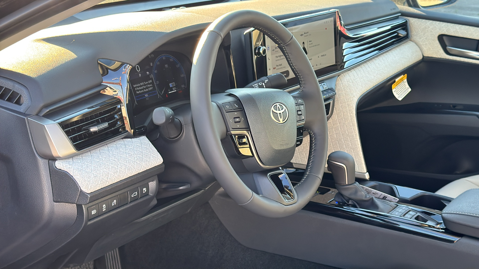 2025 Toyota Camry XLE 12