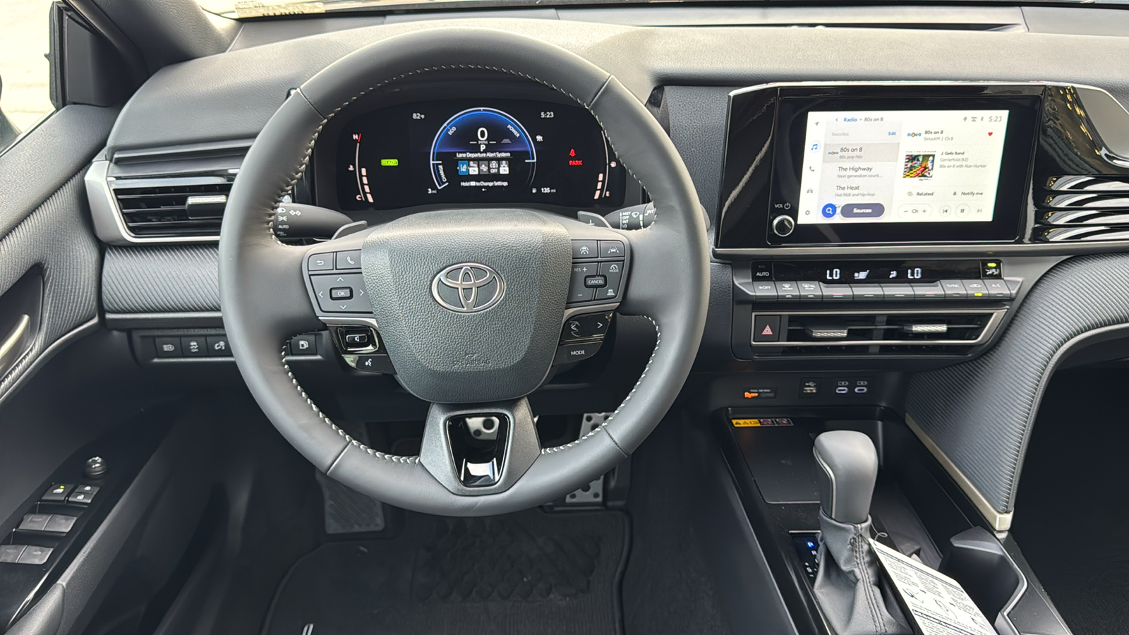 2025 Toyota Camry SE 20