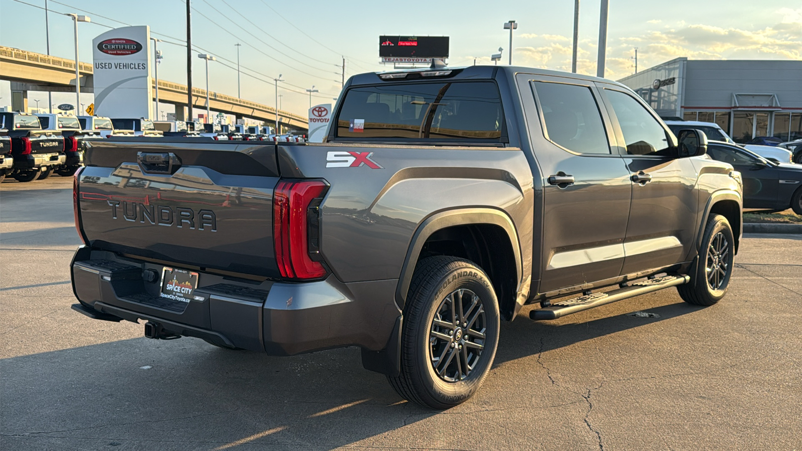 2025 Toyota Tundra SR5 9