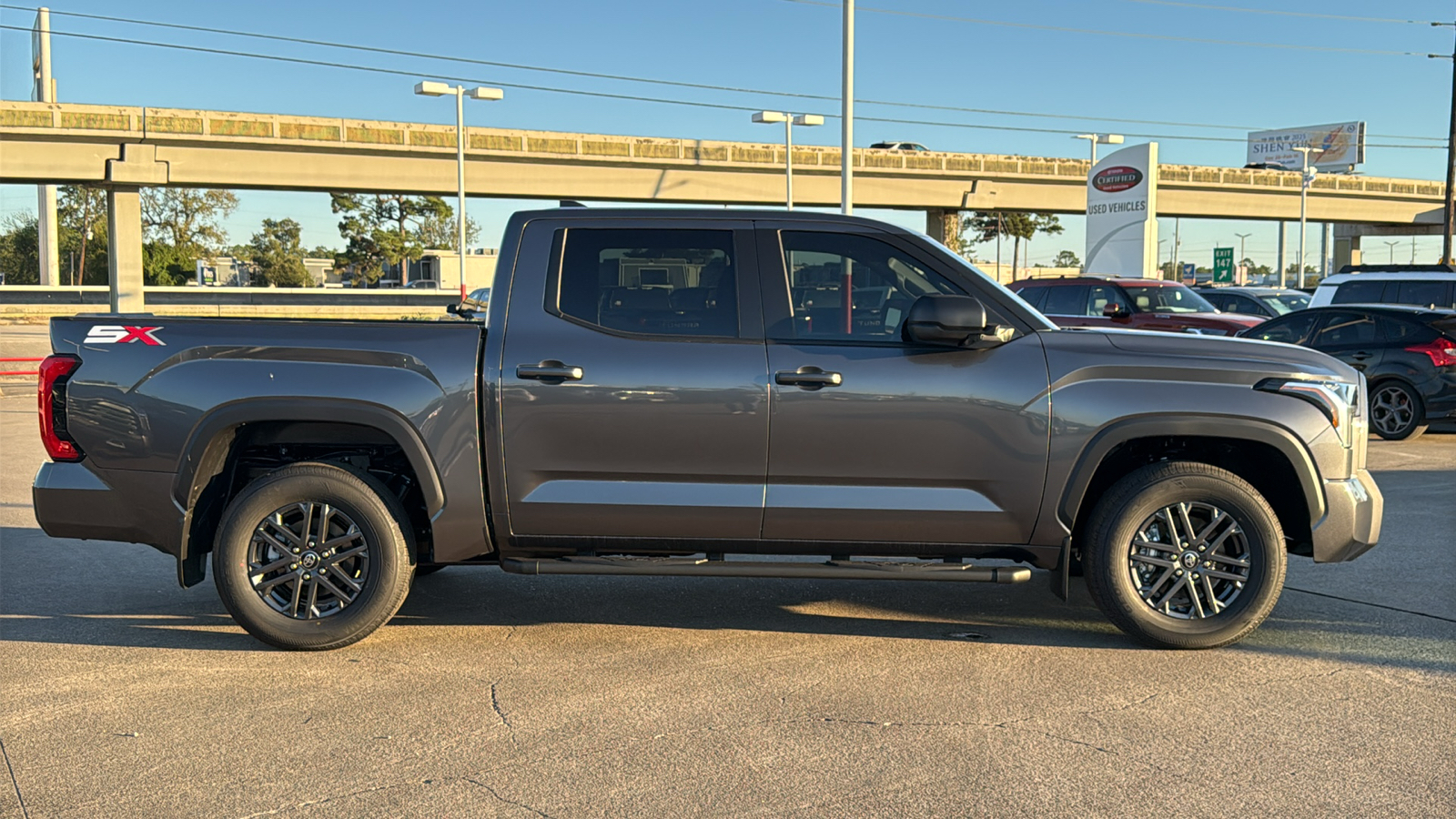 2025 Toyota Tundra SR5 10