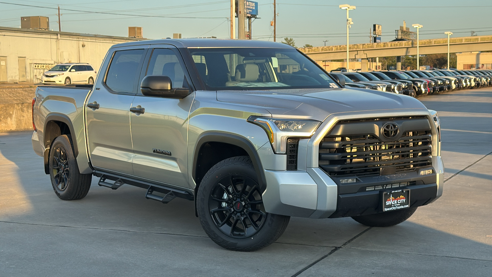 2025 Toyota Tundra SR5 2