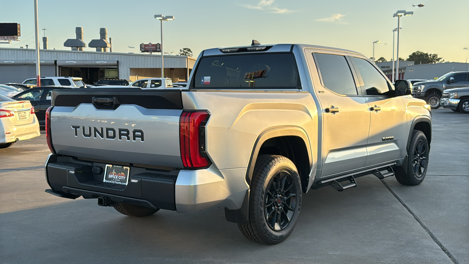 2025 Toyota Tundra SR5 9