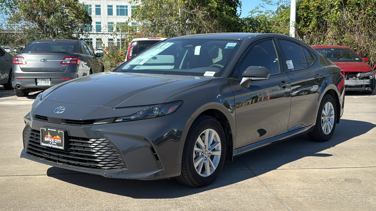 2025 Toyota Camry LE 4