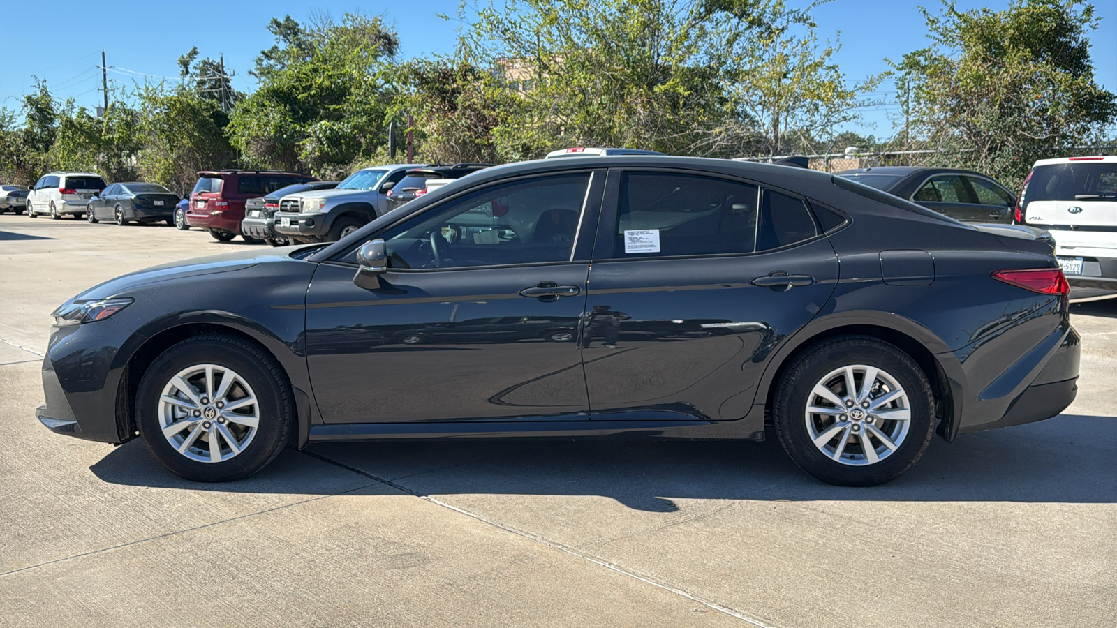 2025 Toyota Camry LE 5