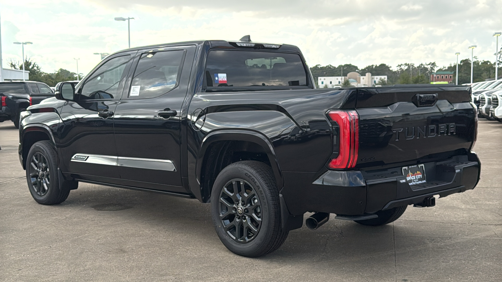 2025 Toyota Tundra Platinum 6