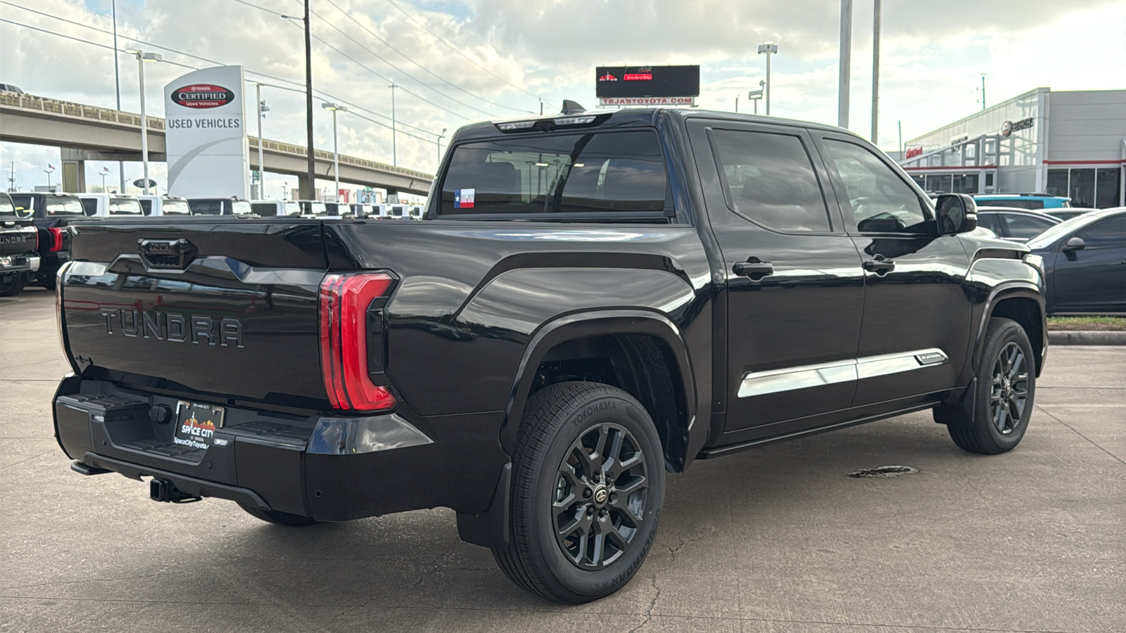 2025 Toyota Tundra Platinum 9