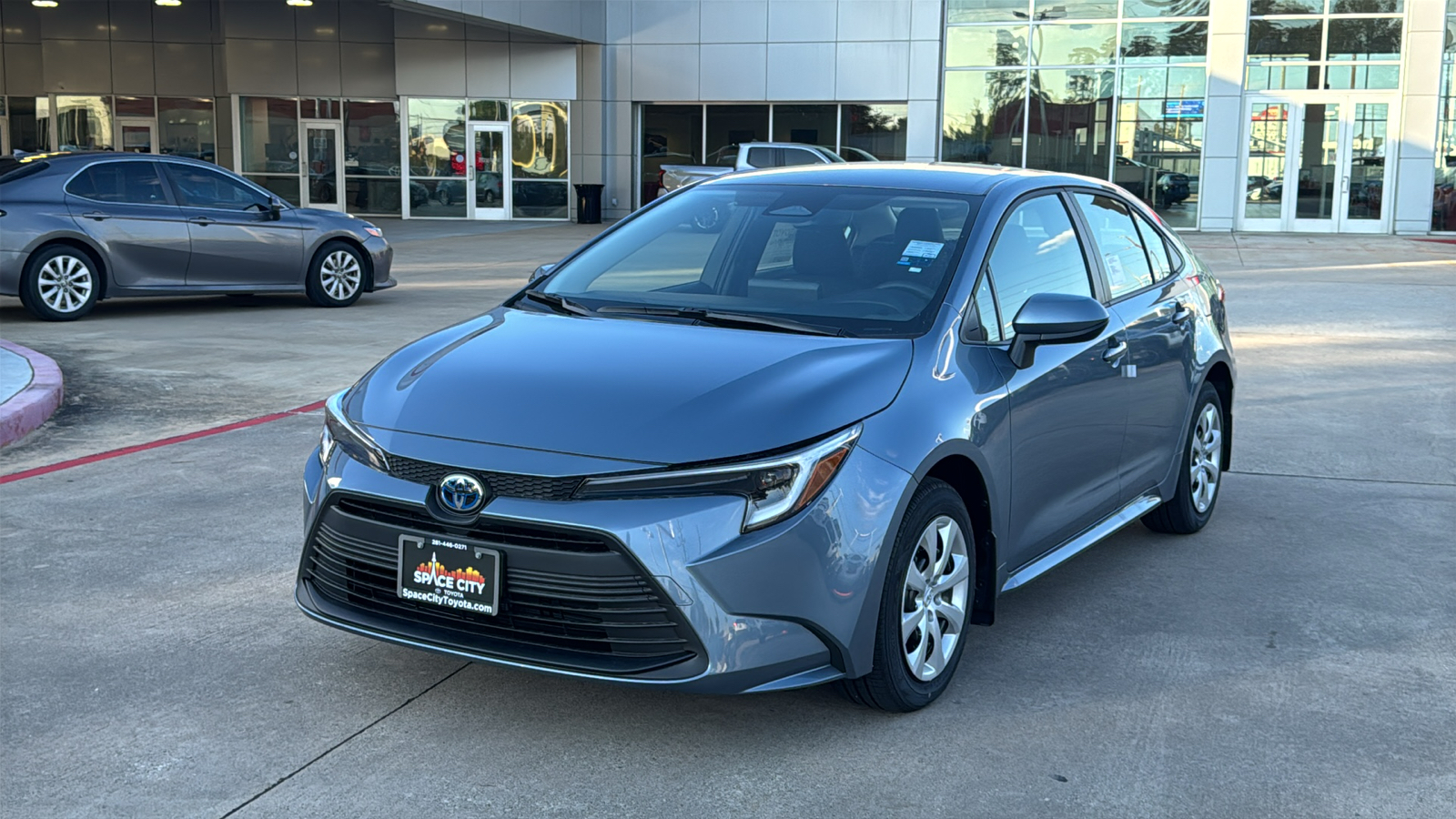 2025 Toyota Corolla Hybrid LE 4