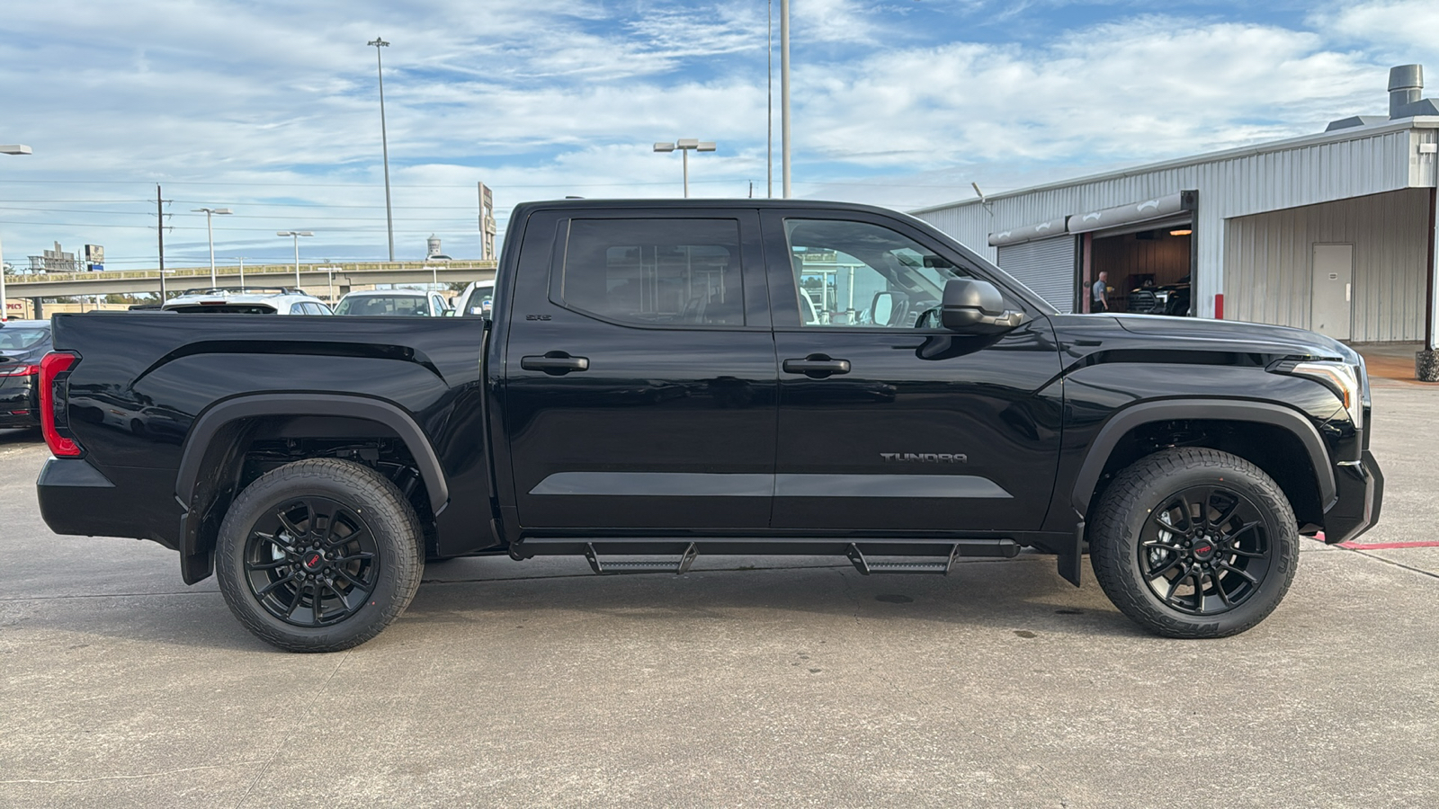 2025 Toyota Tundra SR5 10