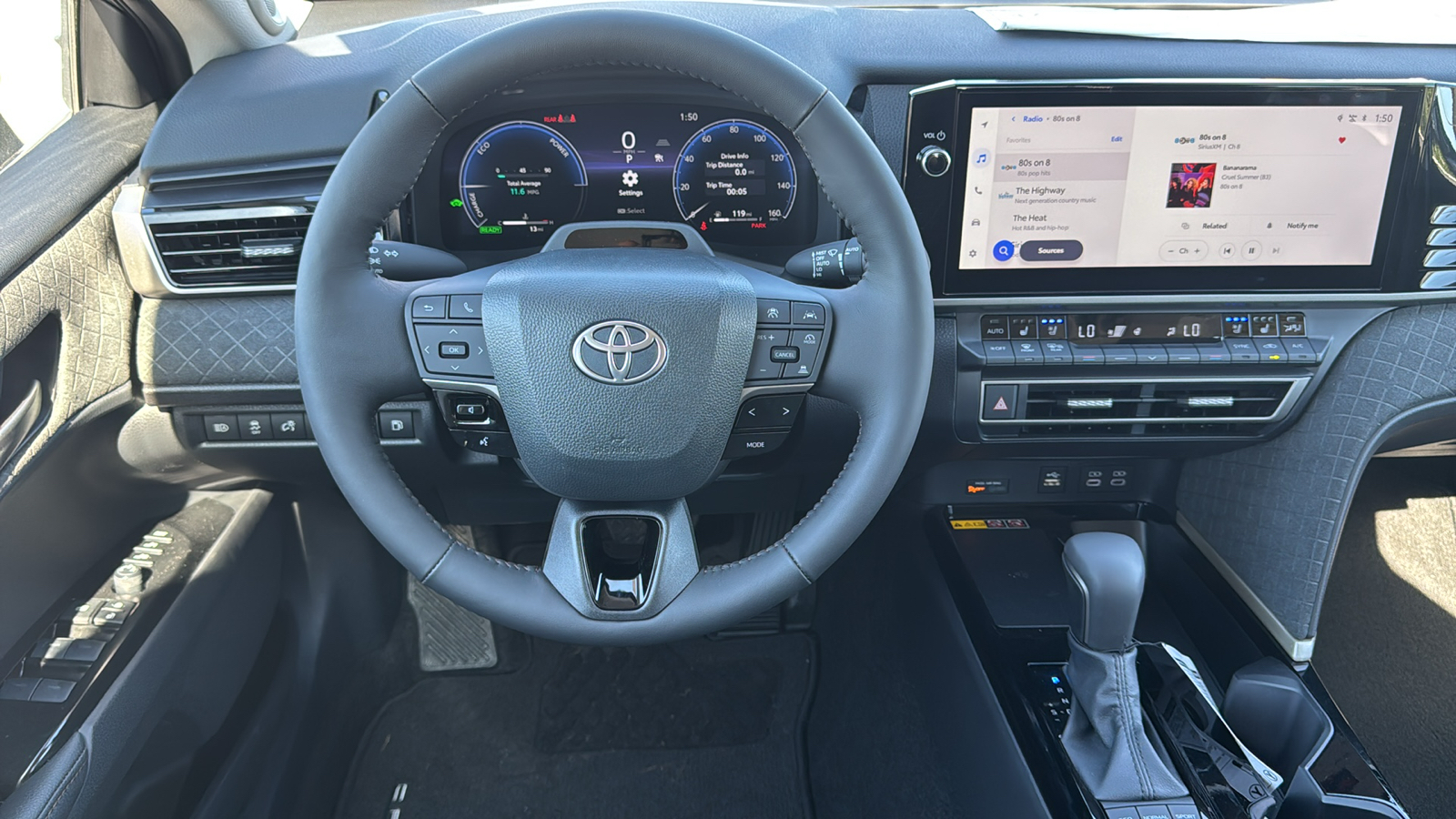 2025 Toyota Camry XLE 21