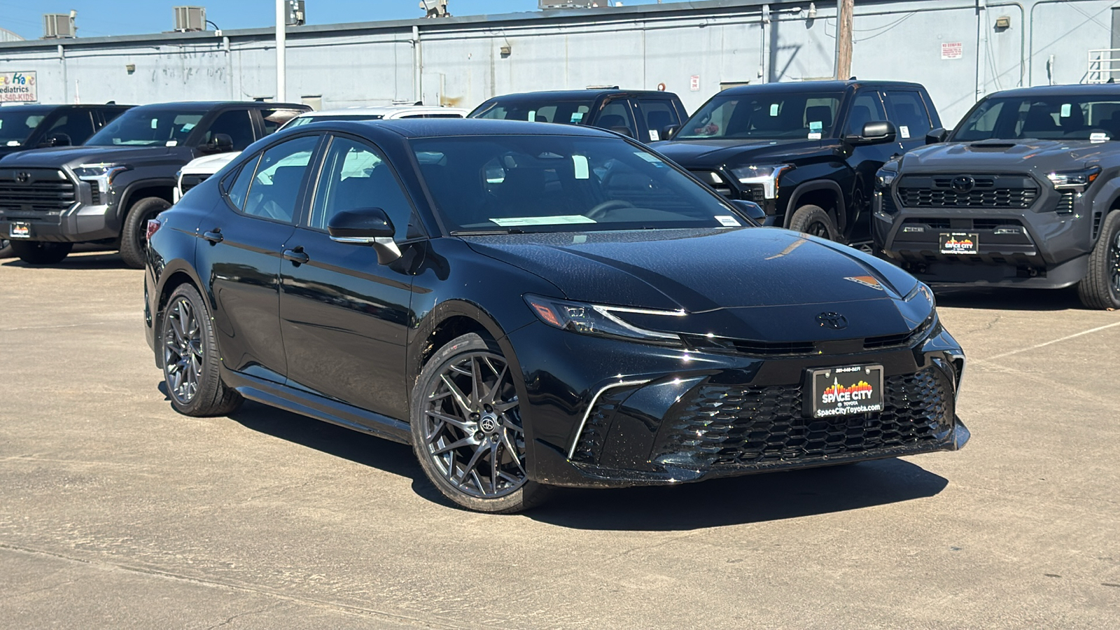 2025 Toyota Camry XSE 2