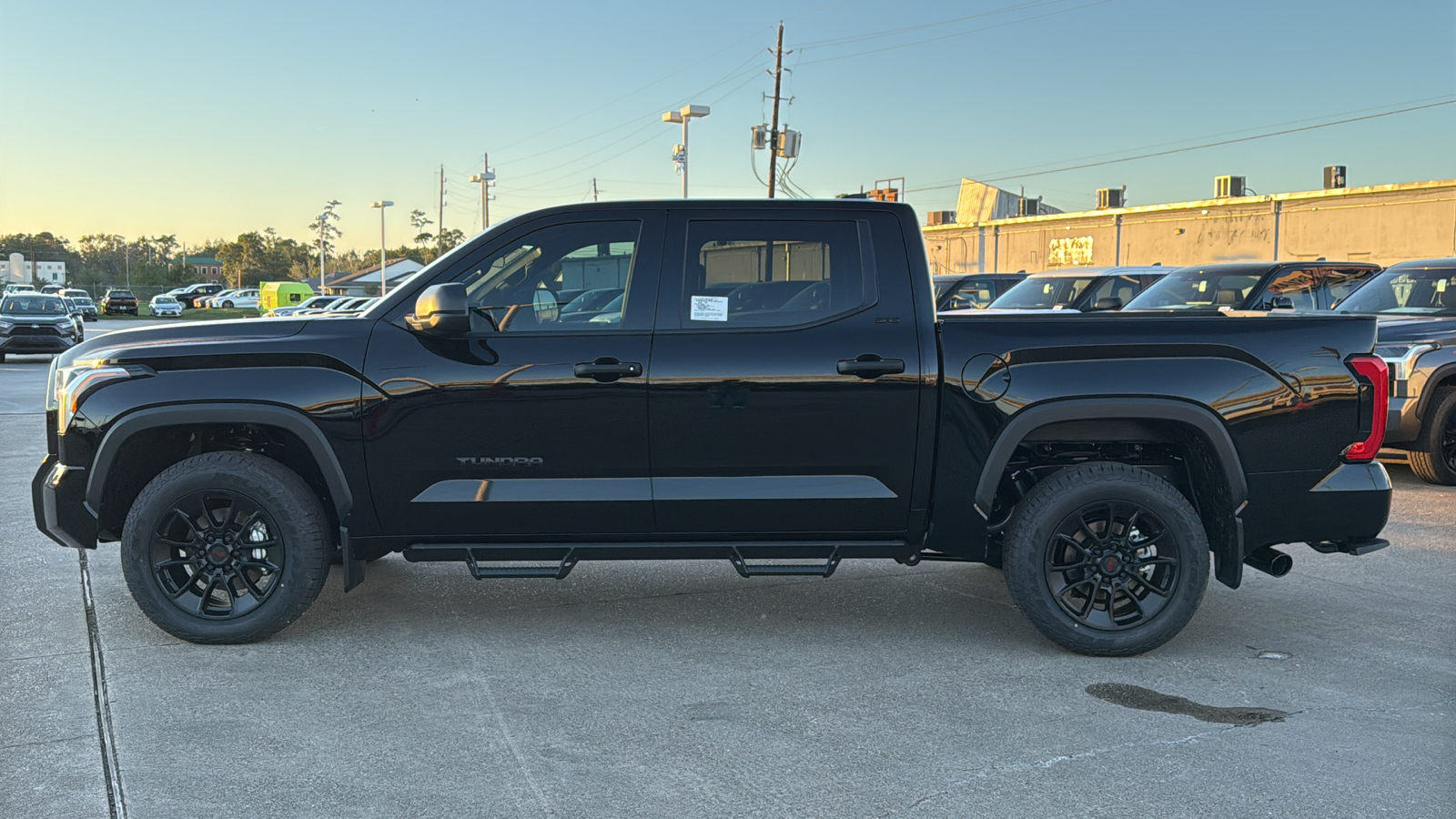 2025 Toyota Tundra SR5 5