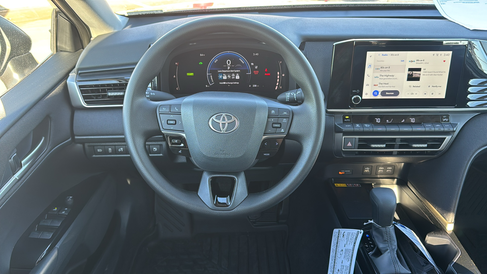 2025 Toyota Camry LE 20