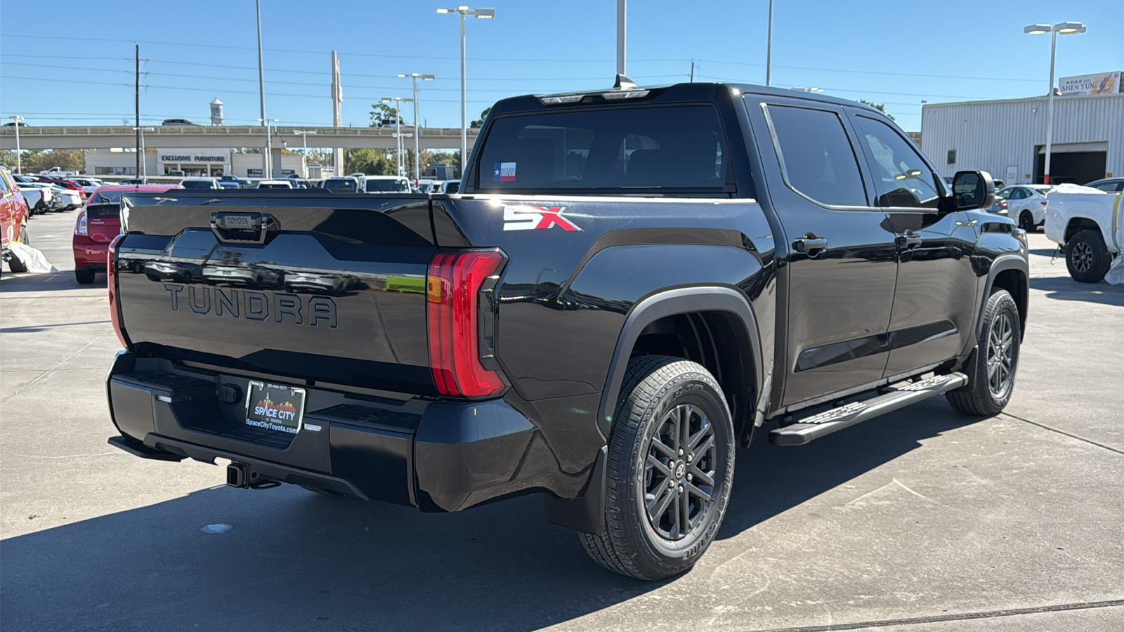 2025 Toyota Tundra SR5 8