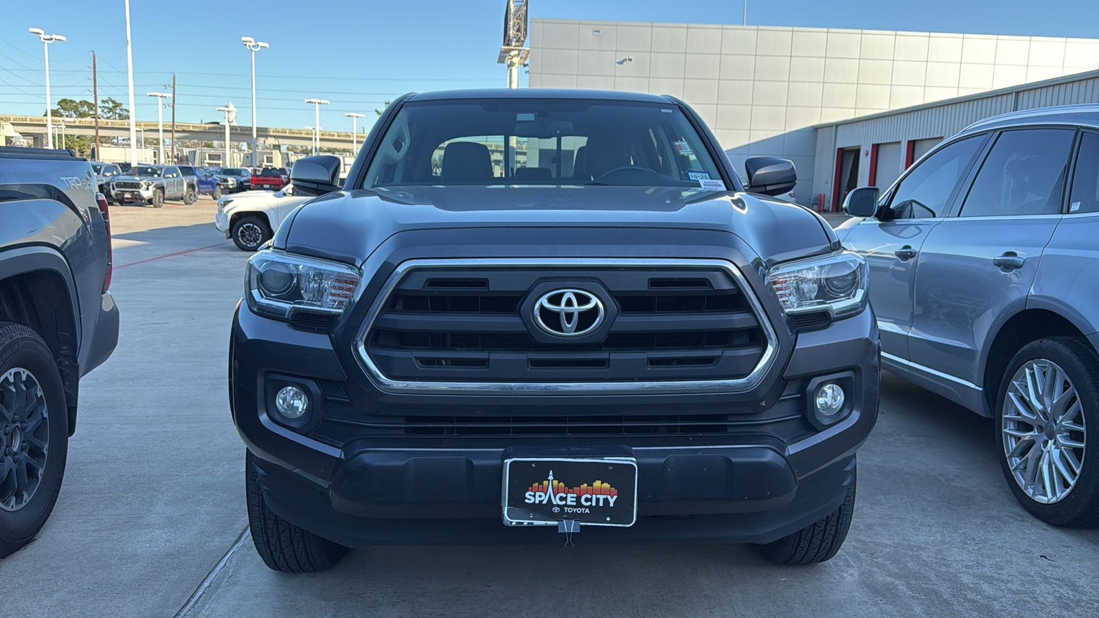 2017 Toyota Tacoma SR5 3