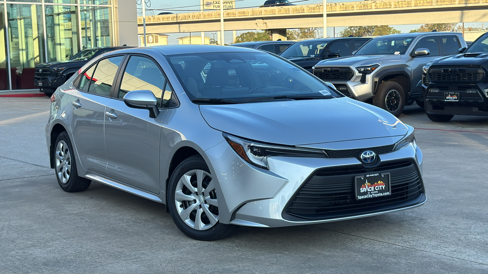 2025 Toyota Corolla Hybrid LE 2