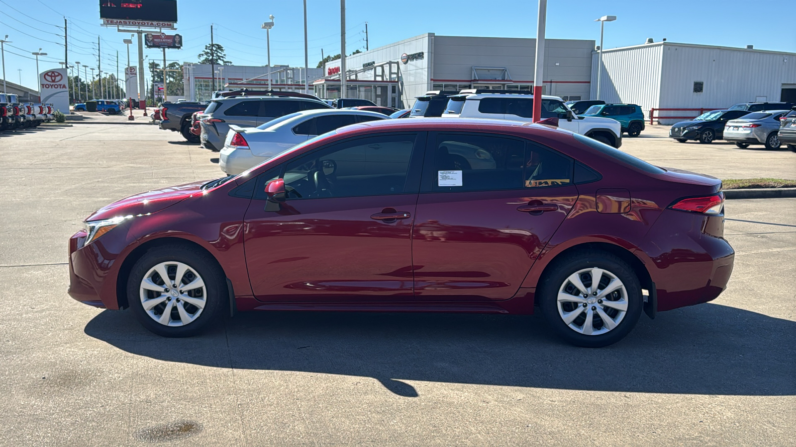 2025 Toyota Corolla Hybrid LE 5