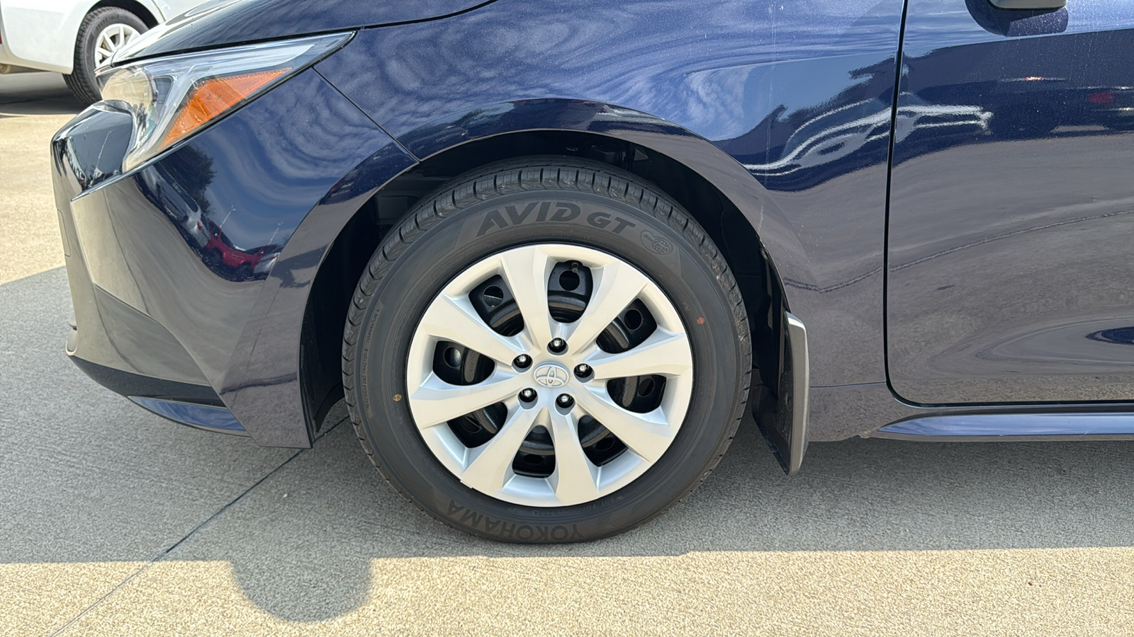 2025 Toyota Corolla Hybrid LE 29