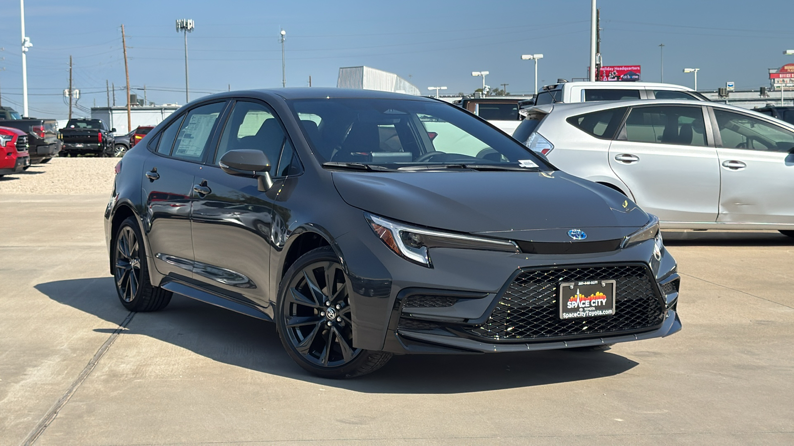 2025 Toyota Corolla Hybrid SE 2