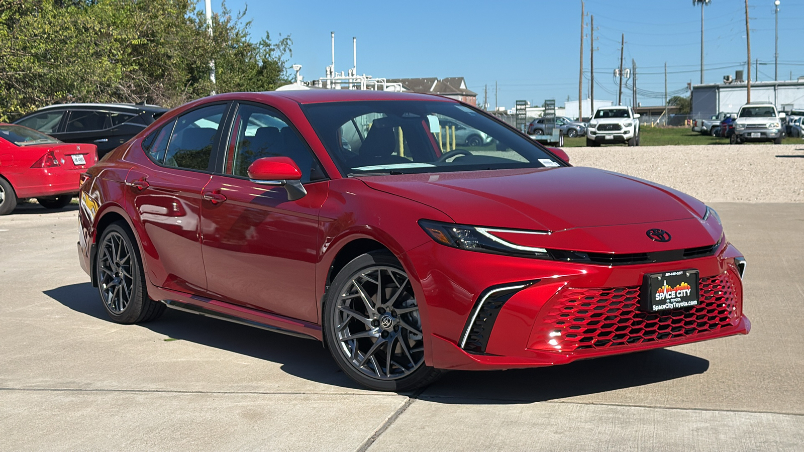 2025 Toyota Camry XSE 2