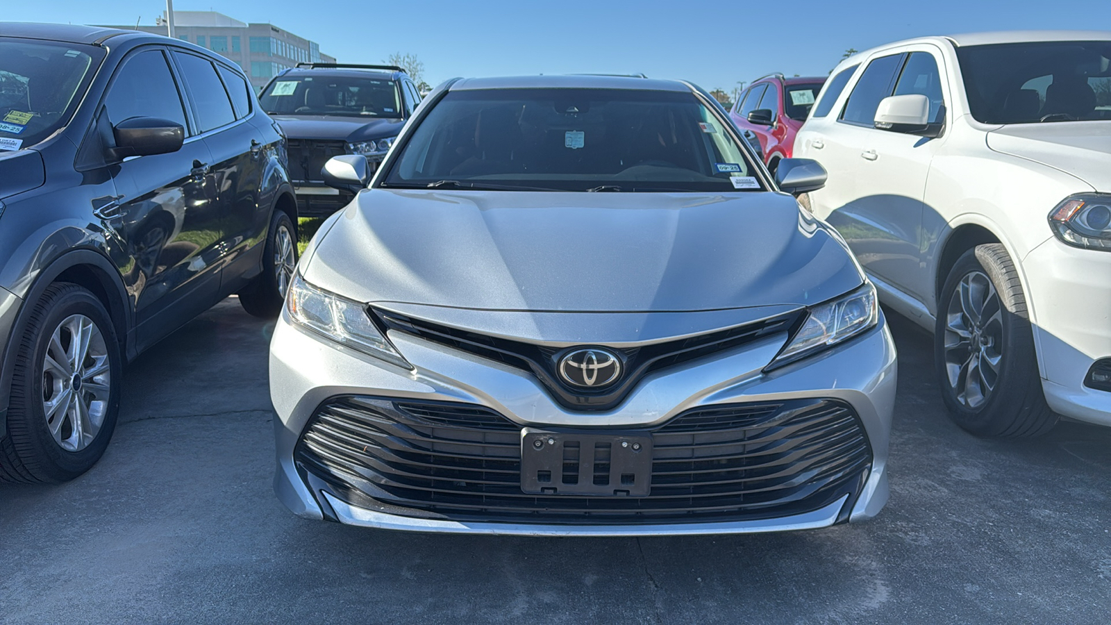 2020 Toyota Camry LE 3